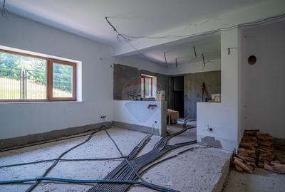 Casă cu 7 camere cu Teren 502 Mp în Piatra Arsă - 8