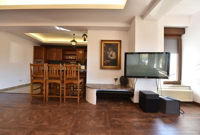Apartament cu 3 camere decomandat în Romană - 19