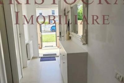 Casă cu 4 camere cu Teren 250 Mp în Tamași - 2