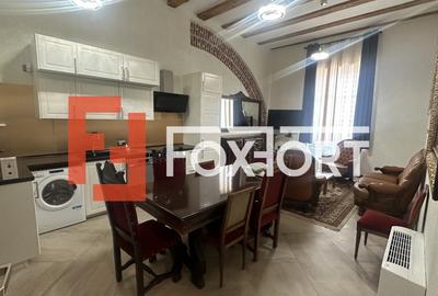 Apartament cu 2 camere decomandat, mobilat în P-ța Victoriei
