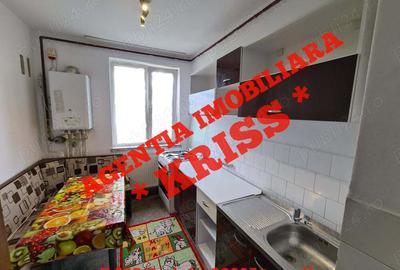 Apartament cu 2 camere semidecomandat în Calea București - 3