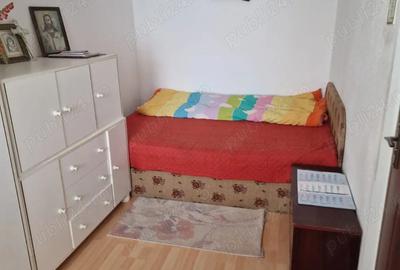 Apartament cu 2 camere la etajul 4 - 8
