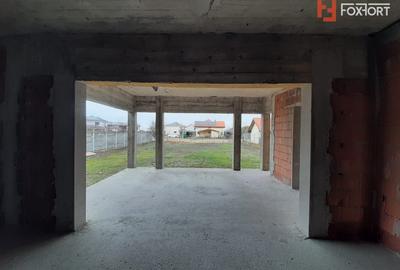 Casă individuală cu 5 camere cu Canalizare în Dumbrăvița - 5