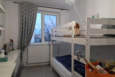 Apartament cu 2 camere semidecomandat, mobilat în Far - 6