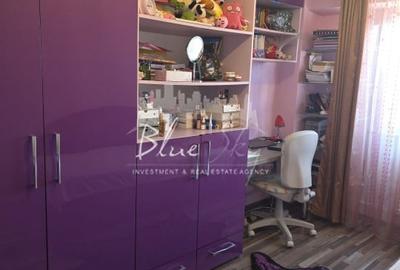 Apartament 4 camere situat in Zona Inel I - 8