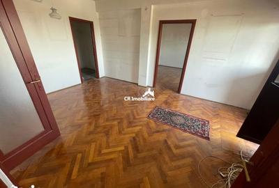 Apartament cu 4 camere semidecomandat în Victoriei - 4