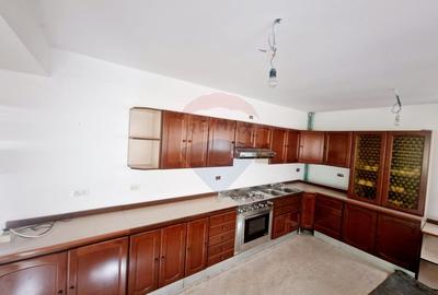 Casa  Zona Linistita - 16