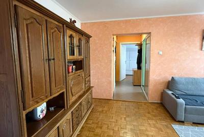 Apartament cu 3 camere semidecomandat în Central - 3