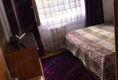 Inchiriez apartament cu trei camere in Mana?tur Inchiriez apartament cu trei camere in Mana?tur - 3