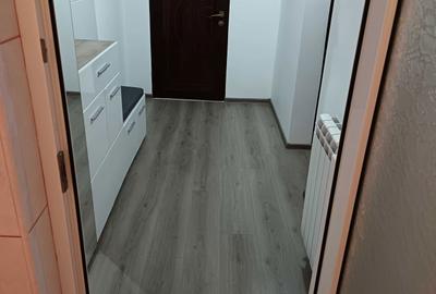 Garsonieră decomandată în Micro 14 - 7