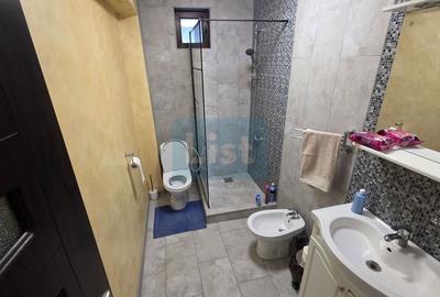 Casă cu 5 camere cu Teren 211 Mp în Eșelnița - 5