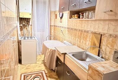 Apartament cu 2 camere semidecomandat în 9 Mai - 4