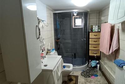 Casă individuală cu 5 camere cu Teren 182 Mp în Apollo - 11