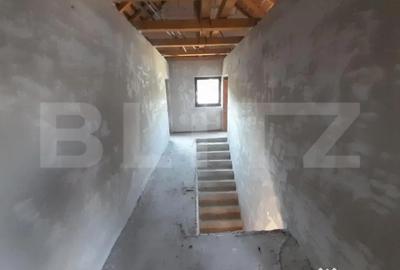 Casă cu 5 camere cu Teren 700 Mp în Viișoara - 3