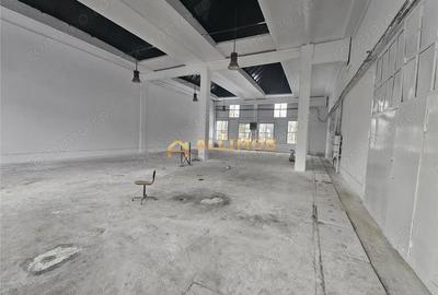 Spațiu comercial, de 340 mp, în B-dul București - 15