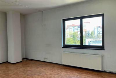 Birou, de 2,300 mp, în Central - 5