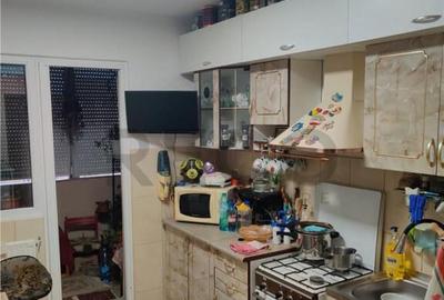 Apartament cu 3 camere decomandat în Rogerius - 2