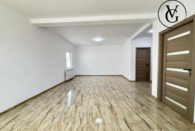 Casă cu 4 camere cu Teren 245 Mp în Central - 13