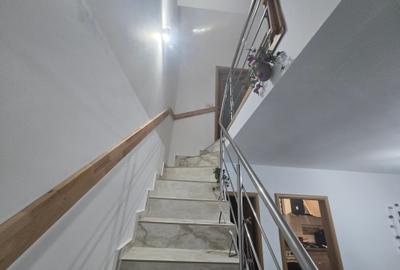 Casă cu 4 camere cu Canalizare în Sud - 5