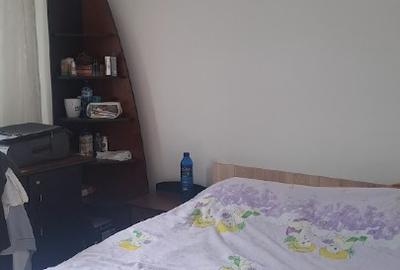 Apartament cu 3 camere decomandat în Prundu - 3