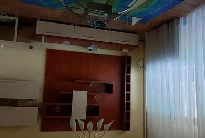 Casă cu Teren 250 Mp în Central - 2