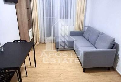 Apartament cu 3 camere semidecomandat, mobilat în Girocului