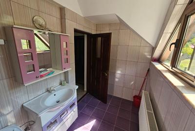 Casă cu 5 camere cu Teren 1000 Mp în Vețel - 8