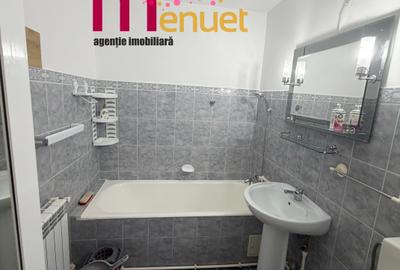 Apartament cu 2 camere decomandat în E3 - 9