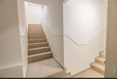 Apartament cu 2 camere decomandat în Schei - 5