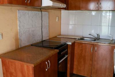 Casă cu 4 camere în Costești - 1