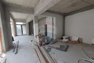 Spațiu comercial, de 91 mp, în Central - 5