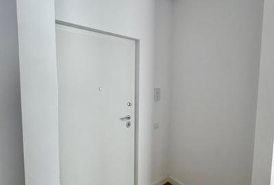 Apartament cu 3 camere semidecomandat în Podu Roș - 7
