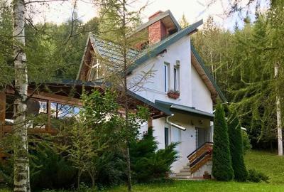 Casă cu 3 camere în Pojorâta - 1