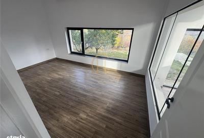 Casă cu 4 camere cu Teren 1500 Mp în Ciurea