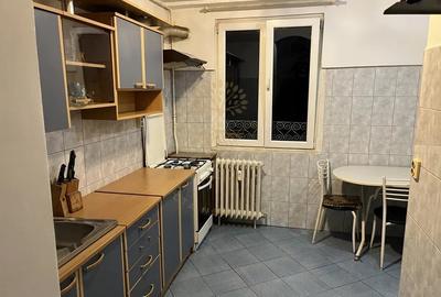 Apartament cu 3 camere decomandat, mobilat în Drumul Taberei - 2