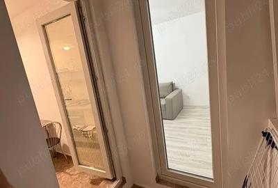 Garsonieră decomandată în Central - 7