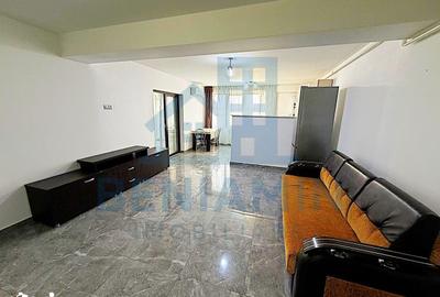 Apartament cu 3 camere decomandat în George Enescu