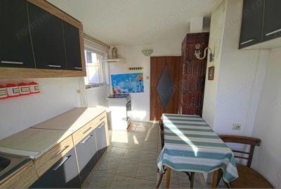 Casă cu 4 camere cu Canalizare în Central - 15