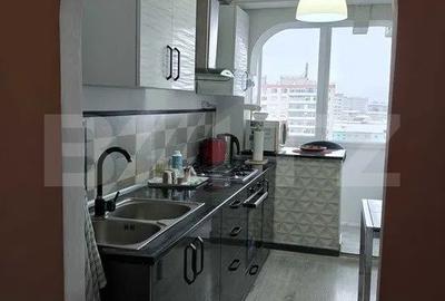 Apartament cu 3 camere decomandat în Micro 6 - 3