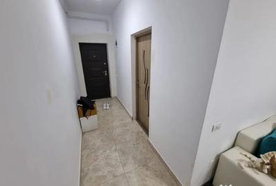 Apartament cu 2 camere semidecomandat, mobilat în Km 5 - 1
