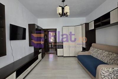 Apartament cu 2 camere decomandat în Tractorul