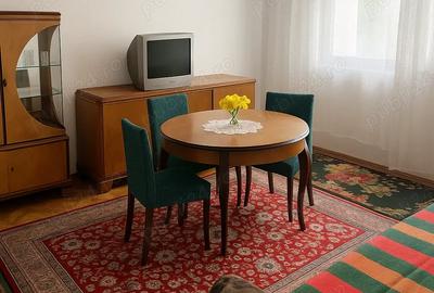 Apartament 2 camere decomandat 48 mp central Hunedoara