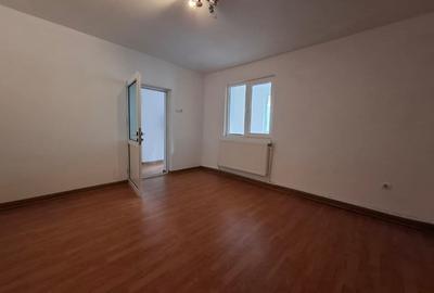 CASA 3 CAMERE  |  TROCADERO  |  COICIU - 4