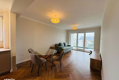 Apartament cu 3 camere în Lazaret