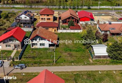 Casă cu 4 camere cu Teren 605 Mp în Felnac - 1