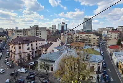 Apartament cu 3 camere decomandat, mobilat în Sud - 12