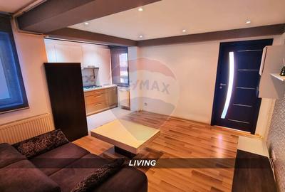 Apartament cu 2 camere semidecomandat, mobilat în Republicii - 2