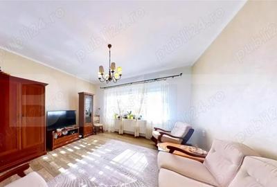 Casă cu 4 camere cu Teren 600 Mp în Unirii