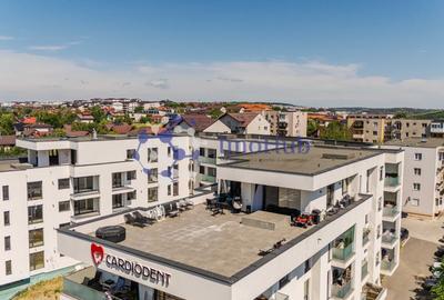 Penthouse cu 4 camere decomandat, mobilat în Valea Lupului - 14