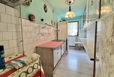 Apartament cu 3 camere semidecomandat în Astra - 17